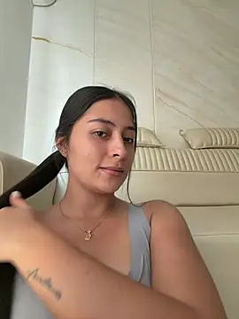 Sophie  Foxxx online show from July 11, 7:49 pm