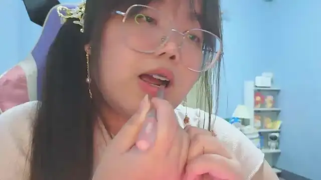 Snapshot of ANNELIESE_ chatting on September 20, 4:08 pm ANNELIESE online show from September 20, 4:08 pm