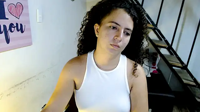 samantha baby  online show from December 18, 10:57 pm