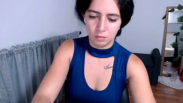 samantha baby  online show from November 16, 5:46 am