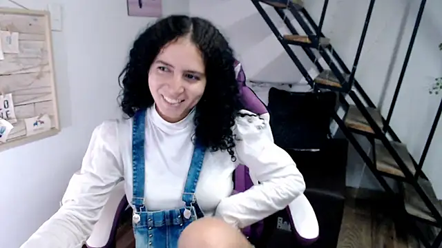 samantha baby  online show from December 14, 4:56 pm