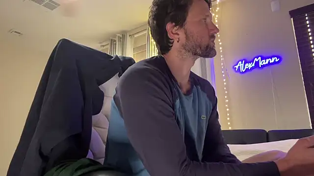 alexmannd online show from October 30, 5:24 pm