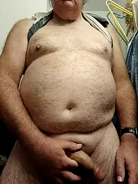 Snapshot of graham1980 chatting on March 4, 6:50 pm graham1980 online show from March 4, 6:50 pm