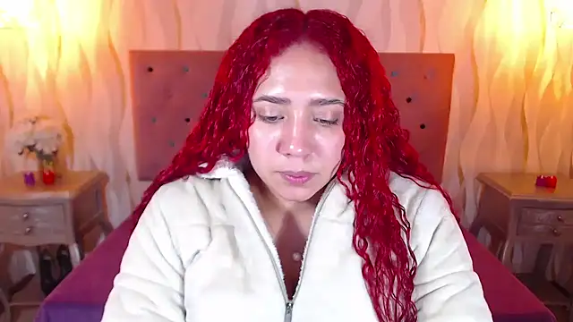 IsabelaLatina online show from February 14, 3:20 pm