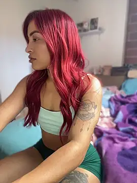 Snapshot of ari_sexy1 chatting on May 30, 9:01 pm ari sexy1 online show from May 30, 9:01 pm