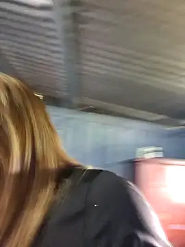 Snapshot of Evehampy chatting on January 5, 8:00 pm Evehampy online show from January 5, 8:00 pm