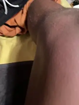 la chiennete online show from April 5, 11:02 pm