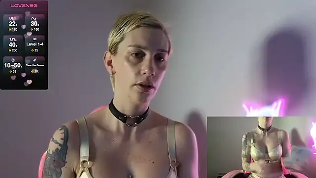 Liza Rosa online show from February 12, 2:10 pm