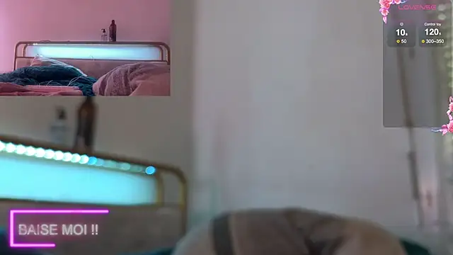 Liza Rosa online show from March 2, 2:32 pm