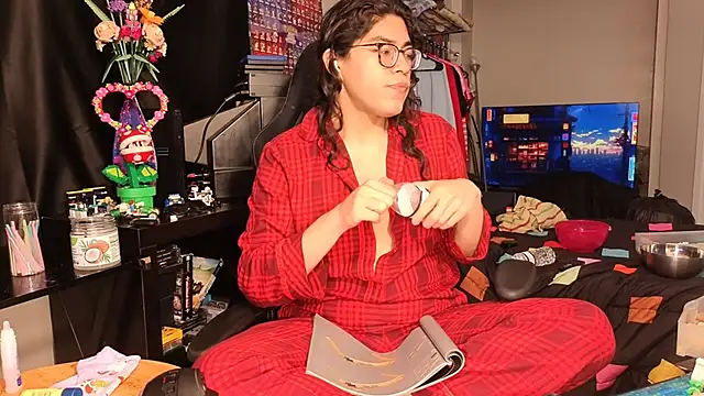 ShinyCherub online show from February 7, 7:38 pm