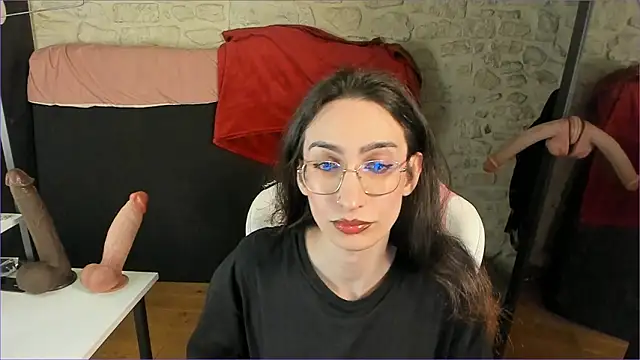 Snapshot of Mayala__ chatting on March 6, 6:37 pm Mayala online show from March 6, 6:37 pm