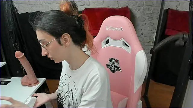 Snapshot of Mayala__ chatting on March 28, 10:09 pm Mayala online show from March 28, 10:09 pm