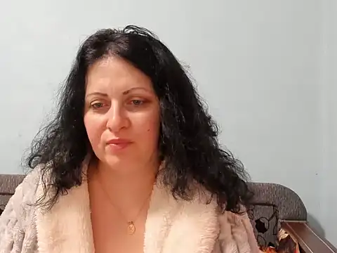 Lillian2 online show from January 16, 12:45 am