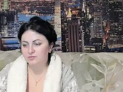 Lillian2 online show from January 18, 11:44 pm