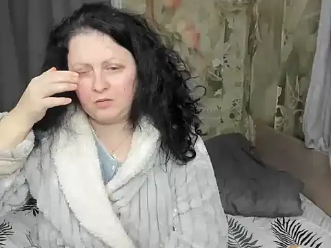 Lillian2 online show from February 13, 3:08 pm