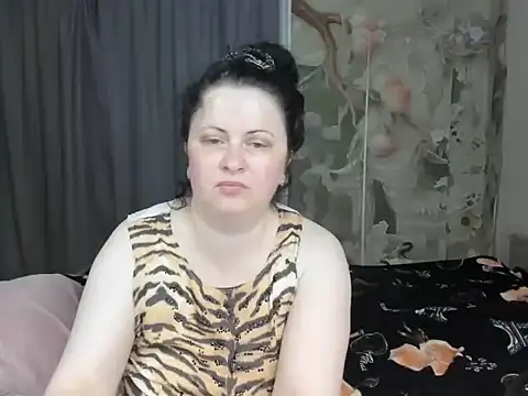 Lillian2 online show from July 5, 3:02 am