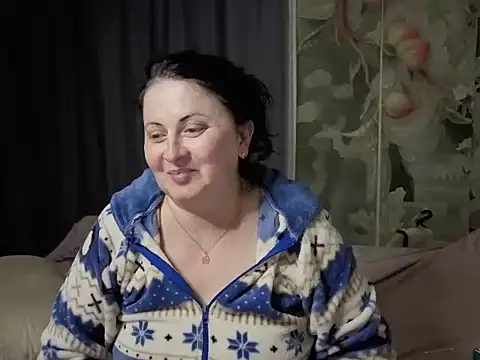 Lillian2 online show from July 12, 1:51 am