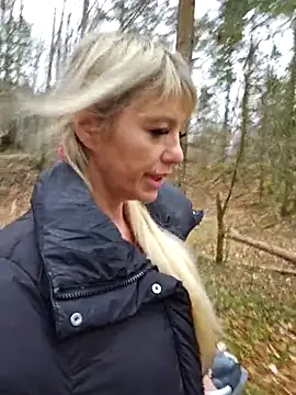 Snapshot of Sexy_Sparkling_ chatting on March 1, 11:56 am Sexy Sparkling online show from March 1, 11:56 am