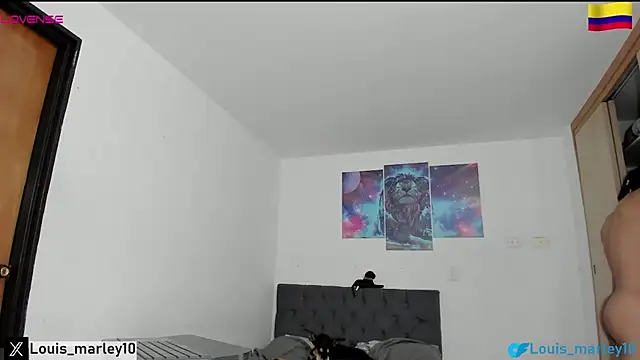 Louis marley   online show from December 3, 9:02 pm