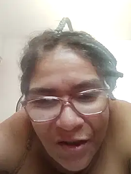 Snapshot of Delicy1 chatting on February 22, 11:57 am Delicy1 online show from February 22, 11:57 am