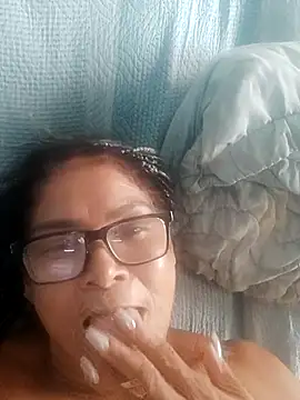 Snapshot of Delicy1 chatting on March 8, 8:03 pm Delicy1 online show from March 8, 8:03 pm