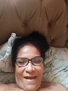 Snapshot of Delicy1 chatting on October 5, 11:19 am Delicy1 online show from October 5, 11:19 am