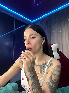 Queen of pain online show from November 7, 6:24 am