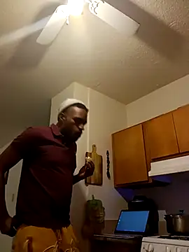 blkhereforall online show from November 14, 11:57 pm