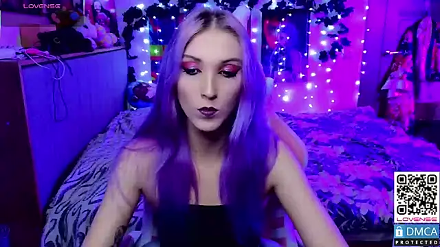 Violet Noir online show from February 27, 11:20 am