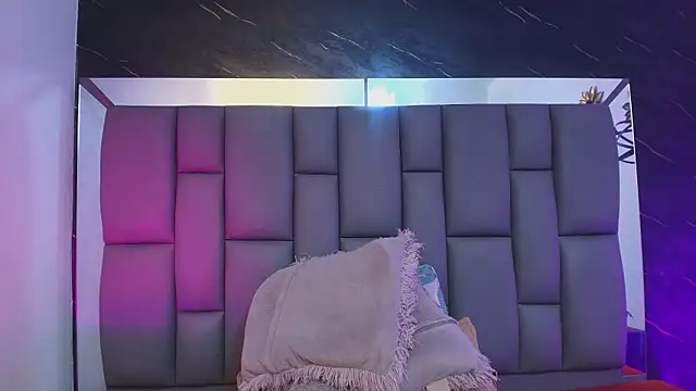  MiaBrown  online show from February 10, 12:09 pm