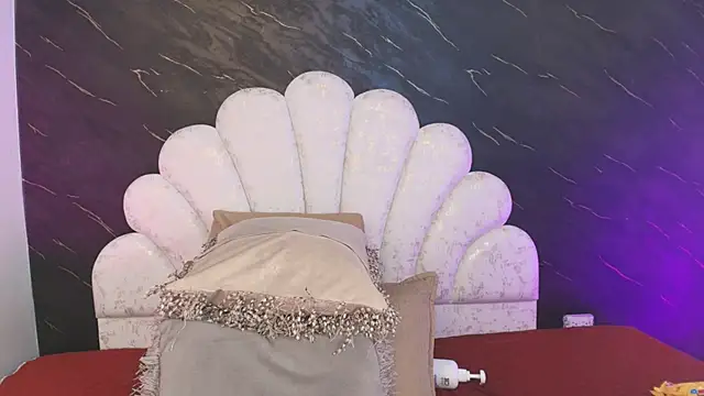  MiaBrown  online show from March 26, 12:11 pm