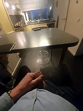 jk1981jk online show from February 17, 5:19 pm