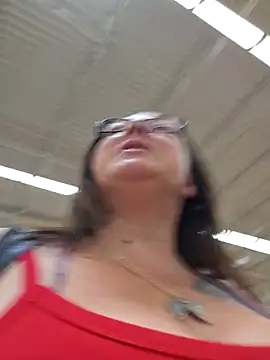 angelbaby1998 online show from April 9, 9:42 pm