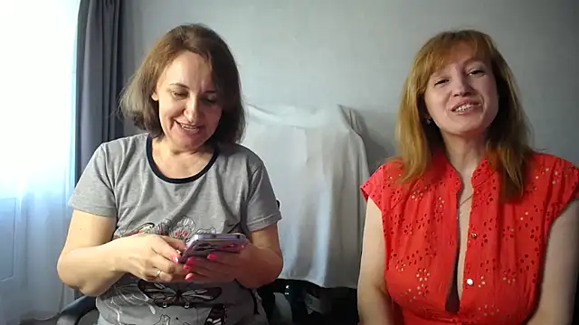 Snapshot of DonnaMagdalena chatting on May 18, 7:47 am DonnaMagdalena online show from May 18, 7:47 am