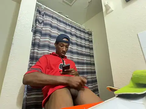 Snapshot of Z3US_UP_1 chatting on October 12, 7:40 am Z3US UP 1 online show from October 12, 7:40 am