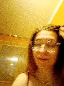 Snapshot of _Sweet_Love_ chatting on December 23, 11:39 pm Sweet Love online show from December 23, 11:39 pm