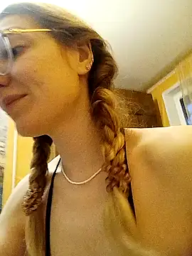 Snapshot of _Sweet_Love_ chatting on January 27, 2:13 pm Sweet Love online show from January 27, 2:13 pm