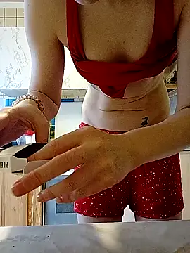 Snapshot of _Sweet_Love_ chatting on January 28, 11:28 am Sweet Love online show from January 28, 11:28 am