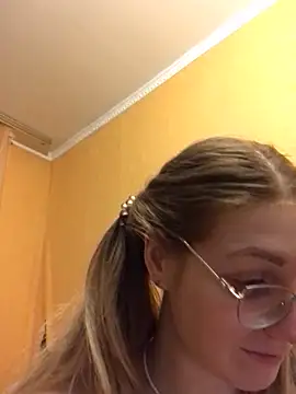 Snapshot of _Sweet_Love_ chatting on January 30, 8:10 pm Sweet Love online show from January 30, 8:10 pm