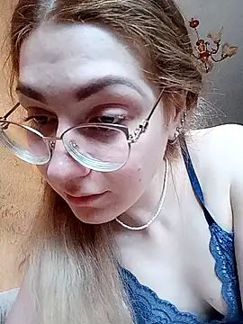 Snapshot of _Sweet_Love_ chatting on February 26, 1:52 pm Sweet Love online show from February 26, 1:52 pm