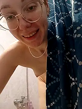 Snapshot of _Sweet_Love_ chatting on March 1, 10:55 am Sweet Love online show from March 1, 10:55 am