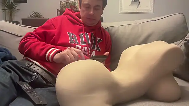 freddy0222222 online show from March 22, 12:25 am