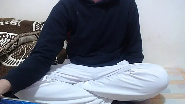 Alexdelarge323 online show from February 11, 11:15 am