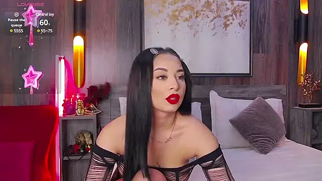 MadyLuxxx online show from January 16, 7:10 pm