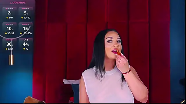 MadyLuxxx online show from January 15, 7:39 pm