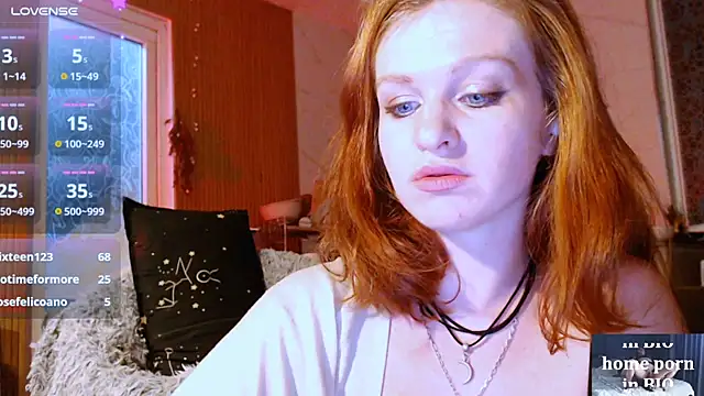 Cassie Wild online show from September 28, 1:38 pm