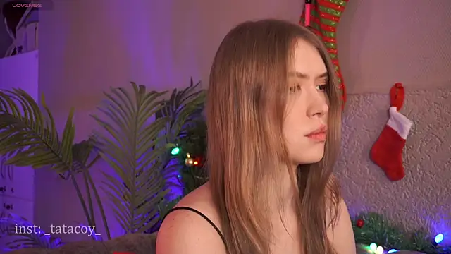 Snapshot of TataCoy chatting on January 10, 7:14 am TataCoy online show from January 10, 7:14 am