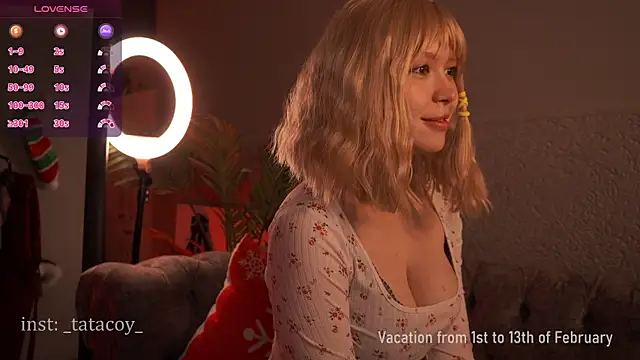 Snapshot of TataCoy chatting on January 24, 6:24 am TataCoy online show from January 24, 6:24 am