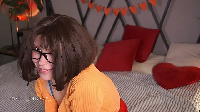 Snapshot of TataCoy chatting on October 2, 1:51 pm TataCoy online show from October 2, 1:51 pm