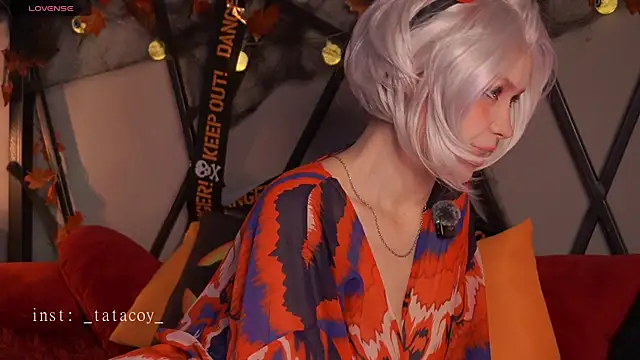 Snapshot of TataCoy chatting on October 26, 1:50 pm TataCoy online show from October 26, 1:50 pm